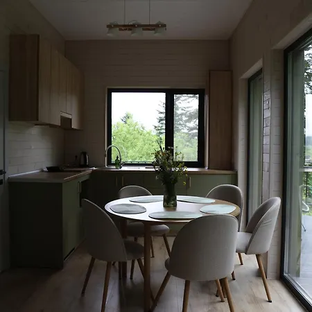 Holiday home зелено *