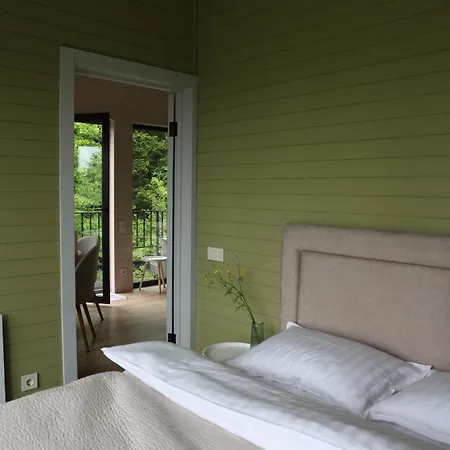 Holiday home зелено