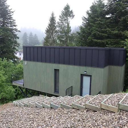 зелено Holiday home *